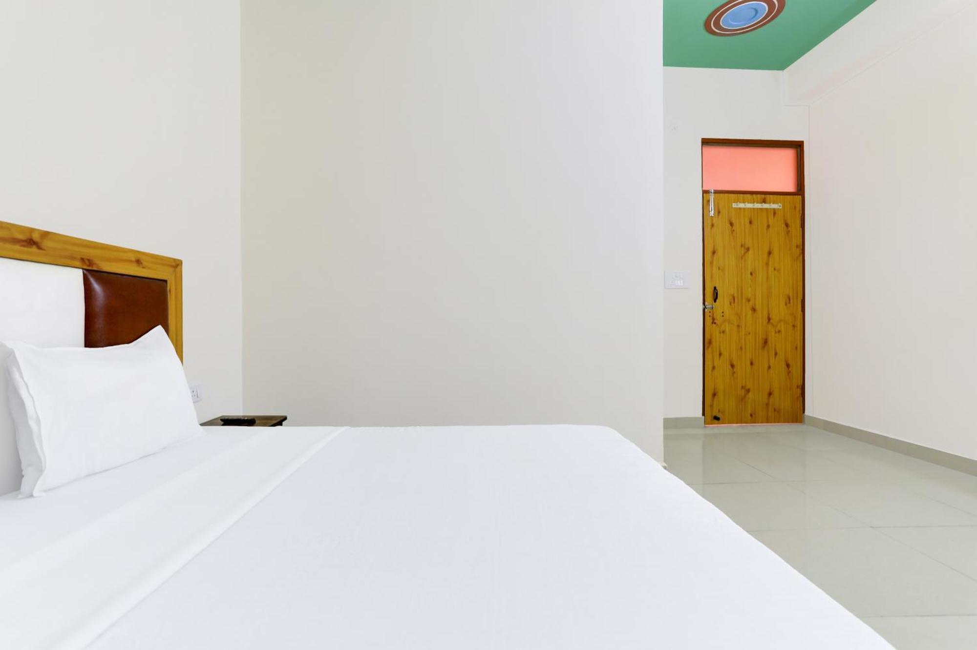 Hotel O Blu Moon กาเซียบัด ภายนอก รูปภาพ